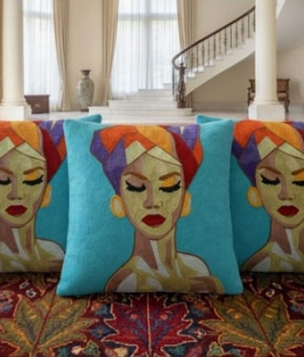 Handmade chain stitch cushion cover handstiched model faces with deferent silk embroidered3